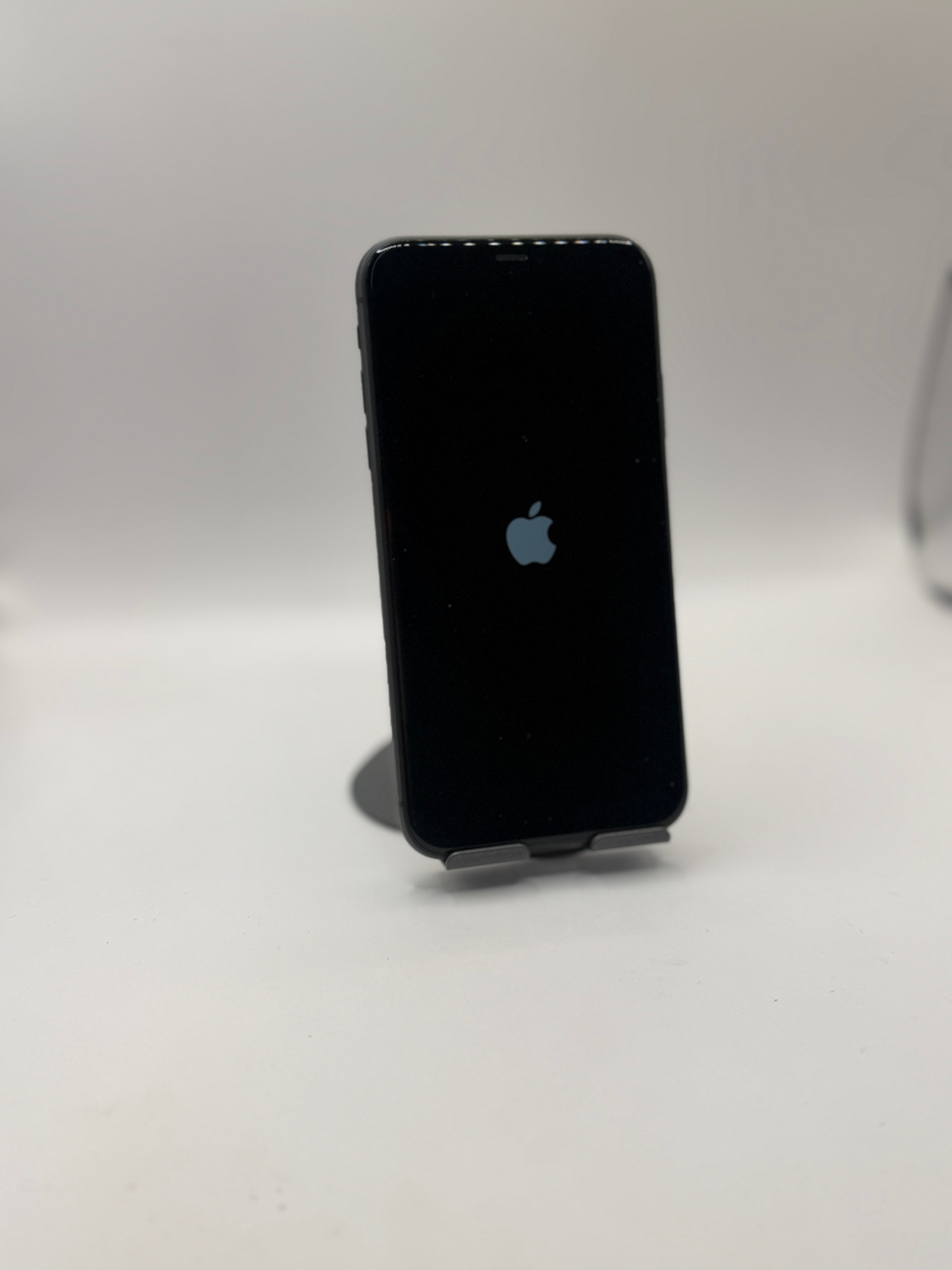 Apple iPhone 11 64GB